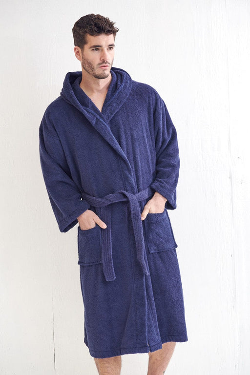 https://www.robesnmore.com/cdn/shop/products/mens-terry-cloth-navy-bathrobe-hooded_512x769.jpg?v=1685639337